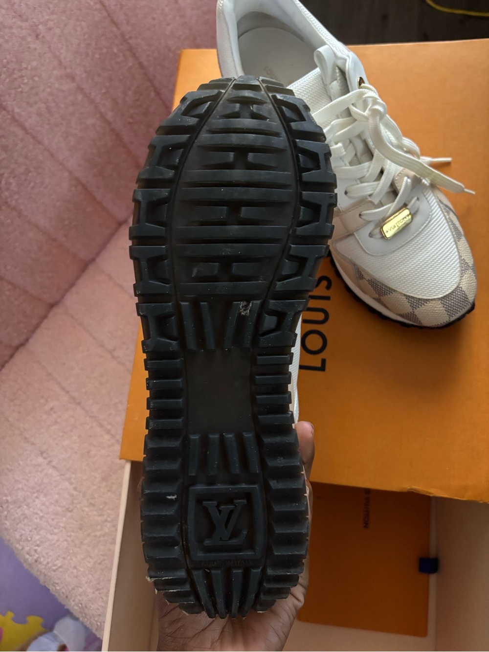 Louis Vuitton White & Beige Damier Run Away Sneakers - Picture 5 of 11